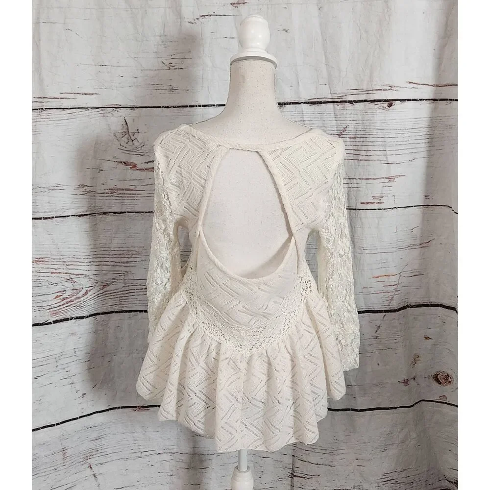 Free People Cream Lace‎ Peplum Open Back Top Size Medium